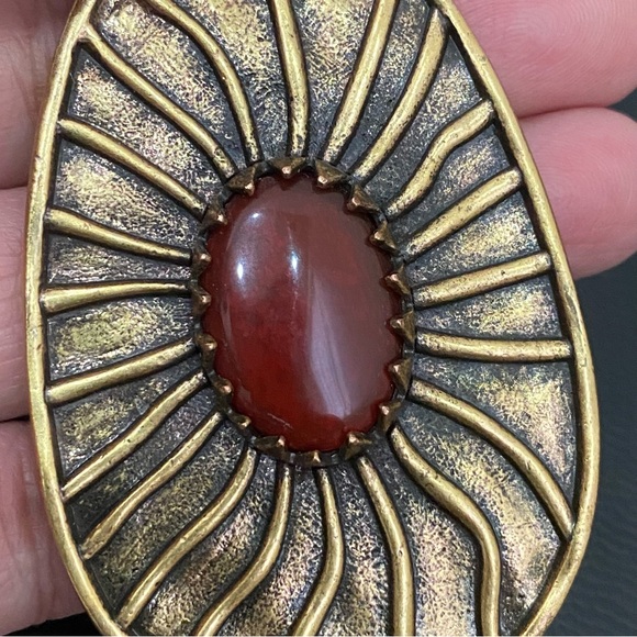 LUCKY BRAND Red Carnelian Brass-tone Large Pendant Leather Cord 26” Necklace - Picture 7 of 14